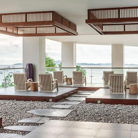 Holiday Inn Pattaya By Ihg Екстериор снимка