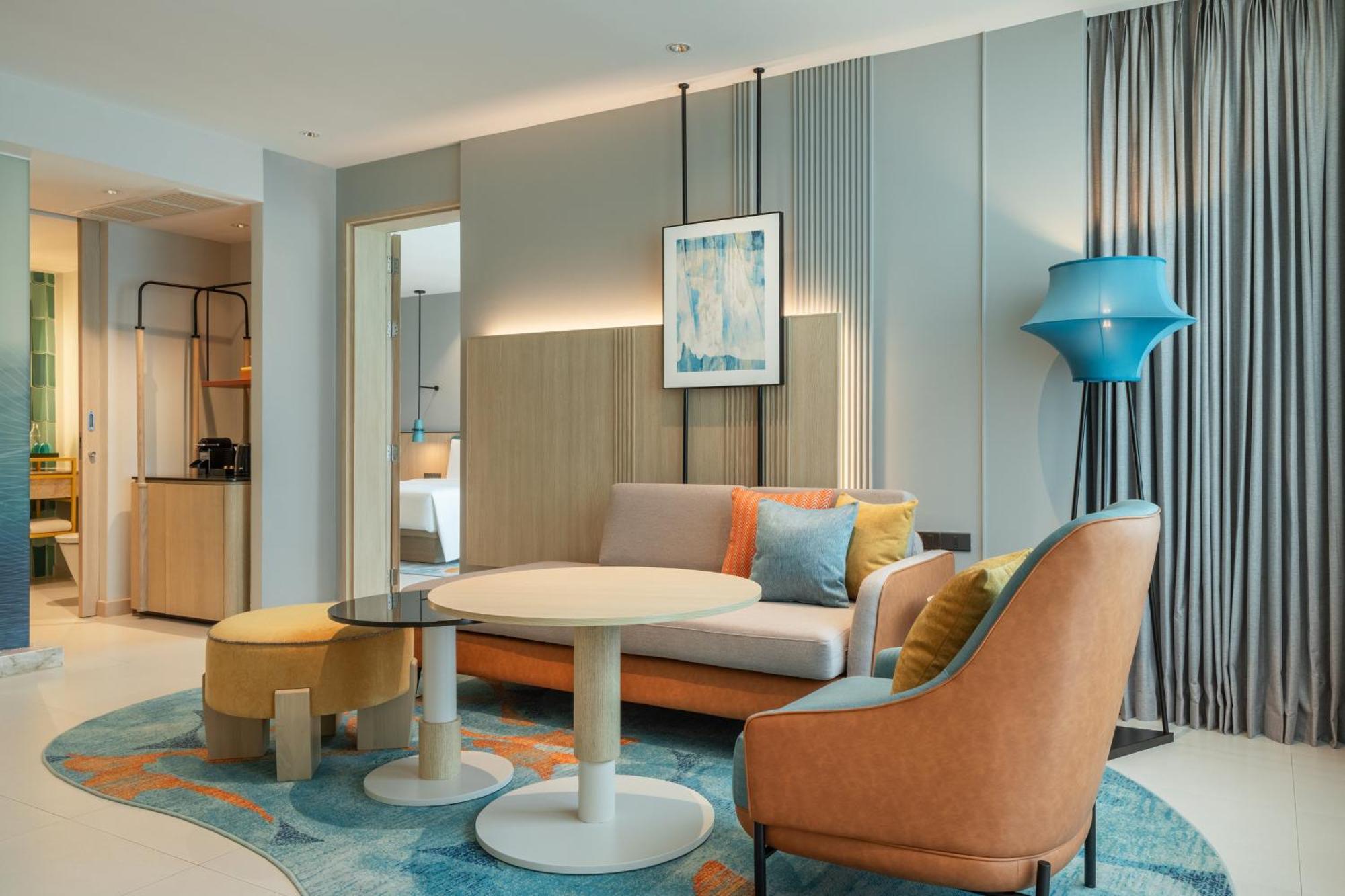 Holiday Inn Pattaya By Ihg Екстериор снимка